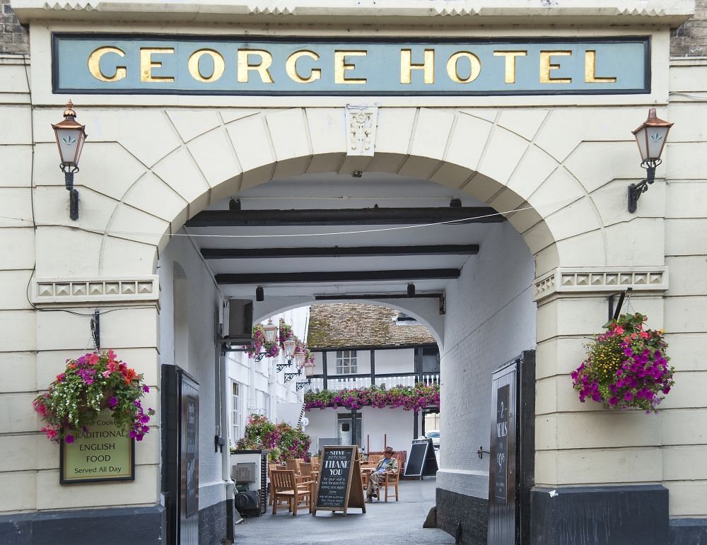 George Hotel By Greene King Inns Huntingdon Buitenkant foto