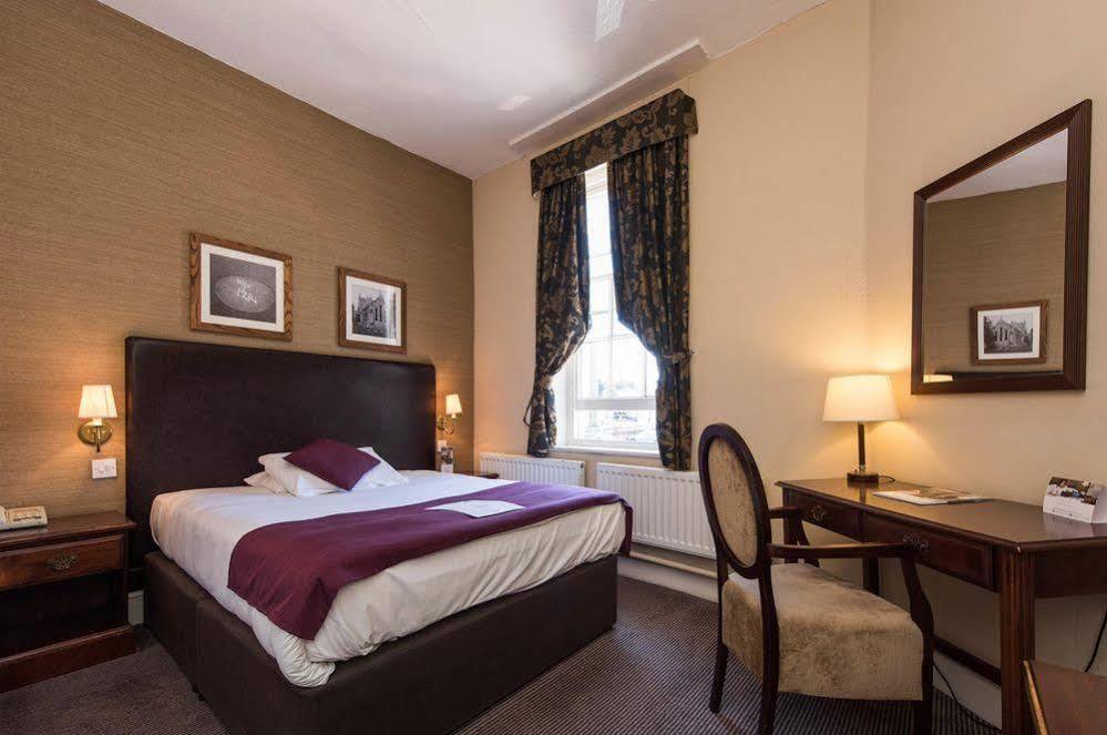 George Hotel By Greene King Inns Huntingdon Buitenkant foto